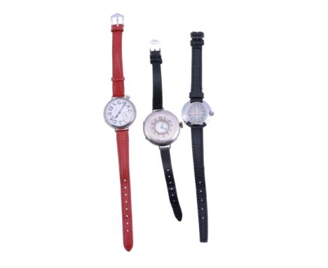  A silver half hunter wristwatch,   no. 84321, import mark for London 1914, Swiss manual wind movement, 15 jewels, monometall