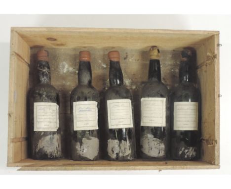 Wine - Port: 1960 Dows, 5 Bottles, with labels of Thompson, D'Olier & Co., Dublin. (5)