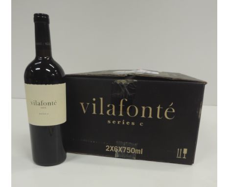 Wine - South African Red 2006 & 2005, Vilafonte Series 'C+' & 'M', 9 Bottles, both in card cases. (9)