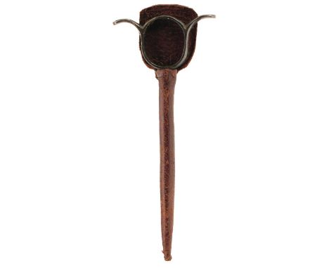 AN SOE TYPE THRUST DAGGER, 11cm triangular section blued steel blade, characteristic blackened brass finger hilt, contained i