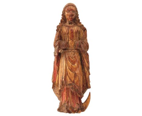 GOA, 18TH CENTURY, A CARVED IVORY GROUP OF THE VIRGIN MARY, traces of polychrome decoration, 16cm high. From an established W