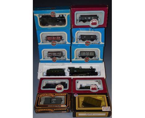 OO gauge  - Dapol 0-6-0 J-94 W.D, Austerity tank engine, BR black livery, Rn 68080;  another kit built 0-6-0 Terrier, GWR gre