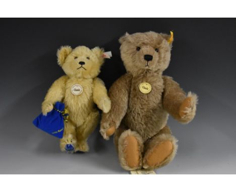 Steiff Bears - a Classic mohair growling bear, yellow ear tag, No 004612, boxed;  another smaller Hello Euro, limited edition