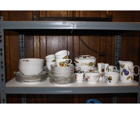 A Royal Worcester "Evesham" pattern dinner service for six, set six matching cups and saucers various dishes etc