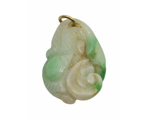 A natural Burmese carved jade pendant. Moss in Snow. 3cm length.