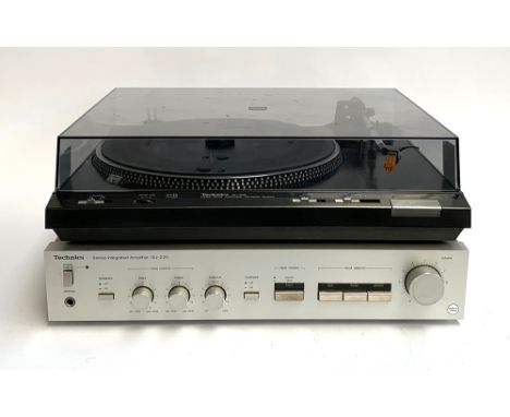 A Technics SL-D30 turntable direct drive; together with a Technics SV-225 integrated amplifier (2) 