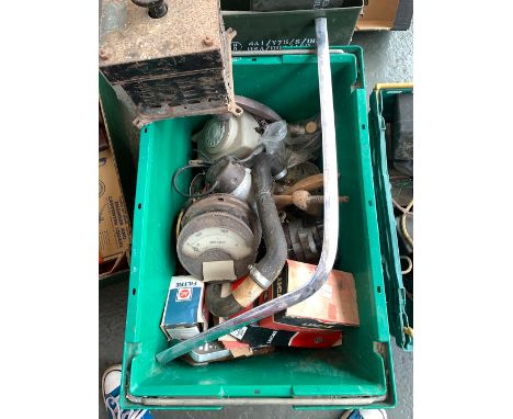 A mixed box of vintage car parts and other automobile interest items, including an ampmeter etc 