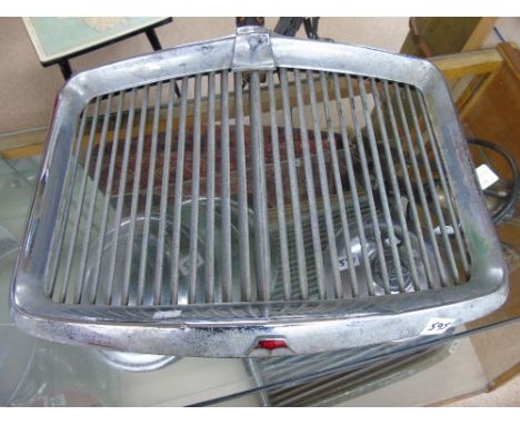 VINTAGE CAR GRILL FRONT