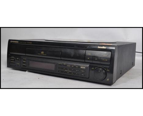 A vintage Pioneer laserdisc laser disc CLD-800 player with built in CD player.