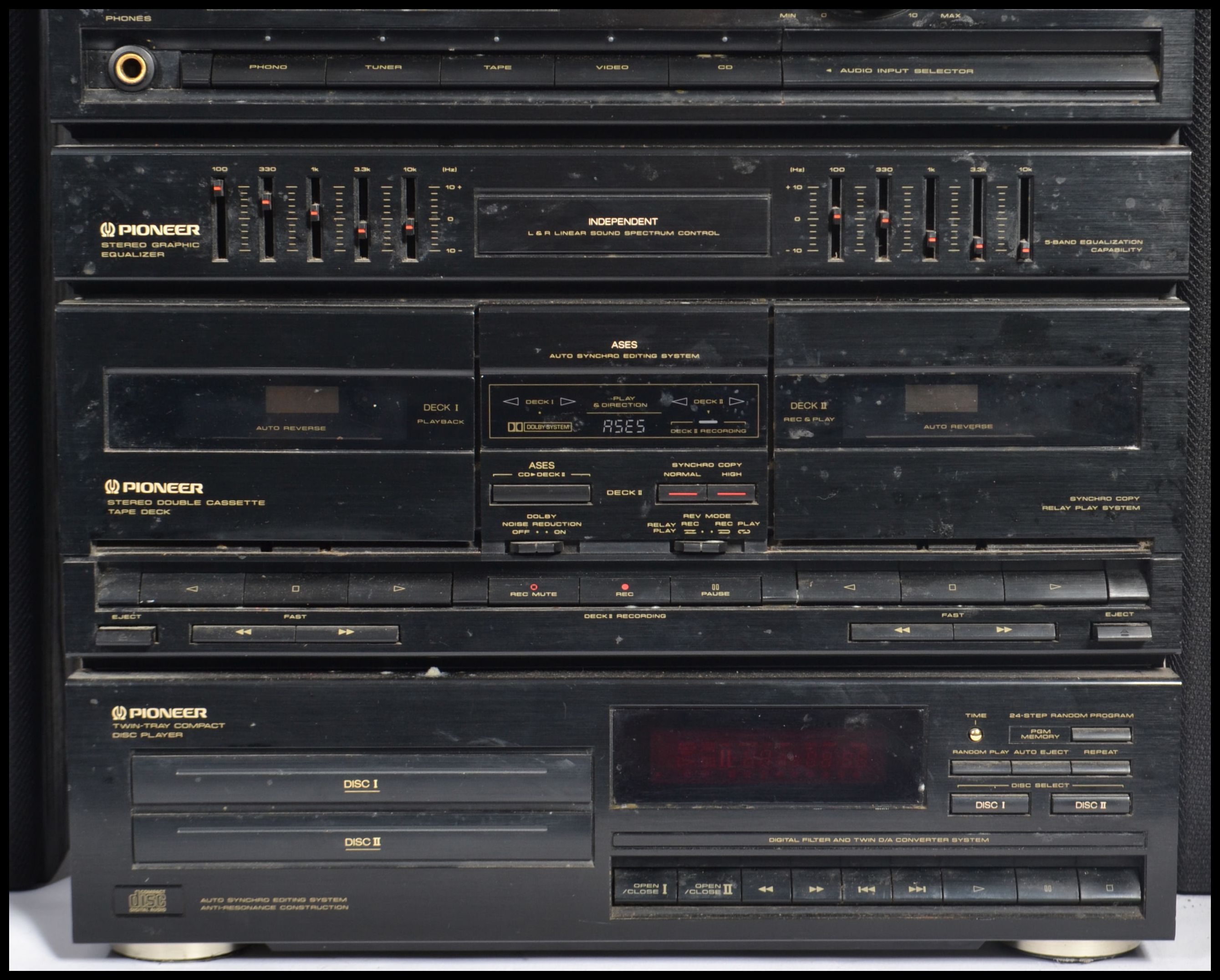 A vintage retro Pioneer music stacking system to include speakers