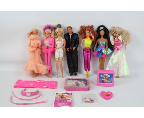 Mattel - Barbie - 6 x Barbie dolls and a Ken doll with some accessories. They appear in Fair to Good condition overall.  (Thi