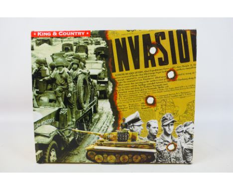 King and Country - A boxed King & Country AK24 WW2 'Afrika Korps' series SdKfz 222 Armoured Car. The car with crew members ap