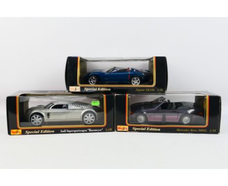 Maisto - Three boxed 1:18 scale Maisto 'Special Edition' diecast model cars. Lot consists of  Audi Supersportwagen 'Rosemeyer