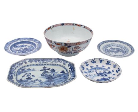 A mixed lot of Chinese porcelain including a blue and white saucer dish with barbed and moulded rim, six-character Chenghua m