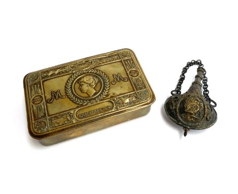 A Princess Mary Christmas Tin 1914, sans contents; together with a small brass powder flask 