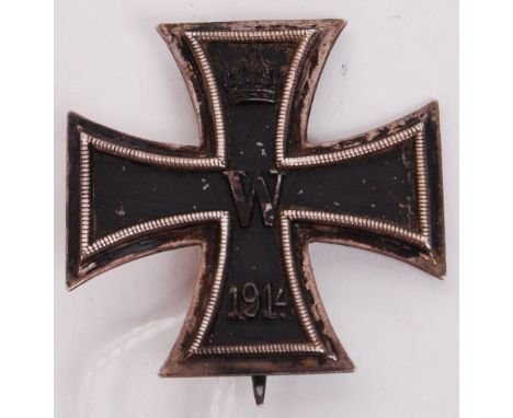 An original WWI First World War Imperial German Iron Cross medal. No makers marks, pin to verso. Dated 1914 to front, 