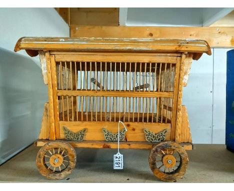 A vintage Gypsy caravan shaped wooden bird cage. 43cm x 28cm x Height 37cm&nbsp;&nbsp;COLLECT ONLY.