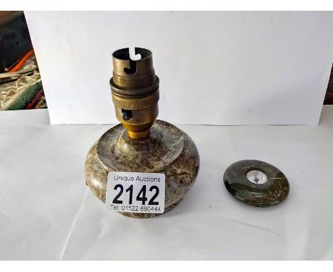 A vintage polished Cornish serpentine lamp &amp; a compass paperweight 