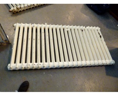 CAST IRON RADIATOR. Antique cast iron twenty three vane school radiator, L: 170 cm