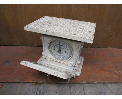 A set of cast metal Jaraso personal weighing scales 