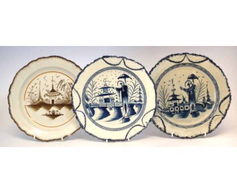 Three pearlware plates circa 1780, one attributed to Don pottery painted in brown, the others painted in underglaze blue, (3)