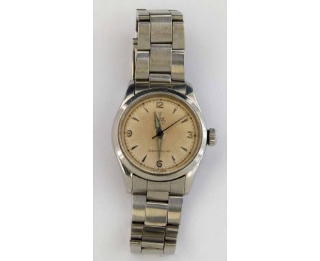 Tudor Oyster Royal stainless wristwatch, circa 1946, textured dial, arabic and dagger numerals, centre seconds, case 31mm 790