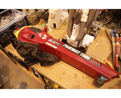 Power Devil fairway 1600 garden vac and blower. This lot is not available for in-house P&P. Condition Report: All electrical 