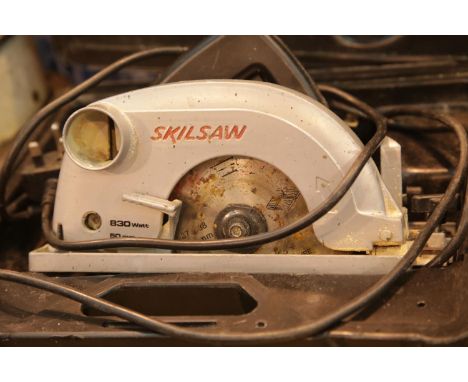 Skilsaw 830w circular saw in working order. This lot is not available for in-house P&P.Condition Report: All electrical items