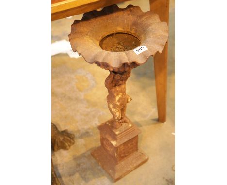 Large cast metal garden planter depicting a lady. This lot is not available for in-house P&amp;P. 