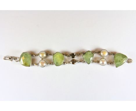 A 925 silver, green jade and cultured pearl bracelet