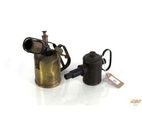 A Vesuvius blow lamp and a Roarer blow lamp by Barthels