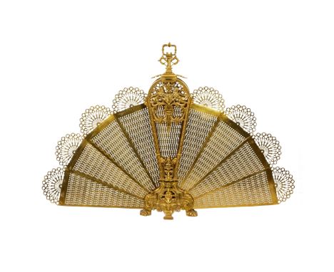 Folding, fireplace screen "Peacock", in the style of Napoleon III in gilded bronze and brass. 20th century. Delicately crafte