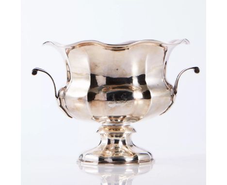 Vase-shaped silver vase for sweets, with engraved mongram AS. Made in the Baroque style. K leima: MT, numbers 84, city stamp 