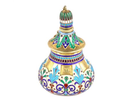 Table lighter with silver gilding and cloisonne enamel. Russia, Moscow, Antip I. Kuzmichev, circa 1880/90. The bulbous body o