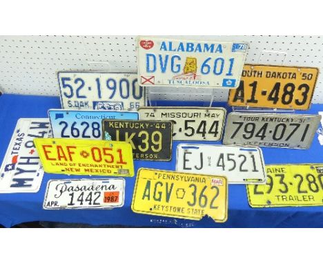 Automobilia; A collection of thirteen vintage American Licence Plates, including New Mexico 'Land of Enchantment' '82, South 