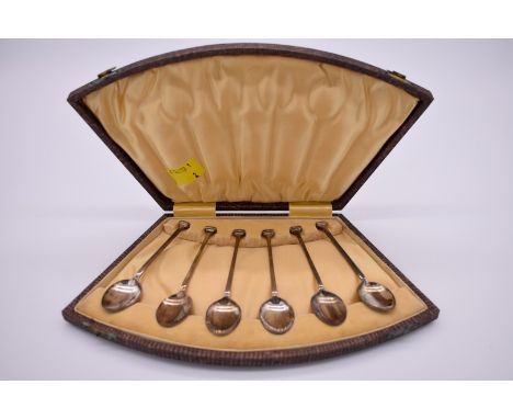 A cased set of six silver seal top coffee spoons, by&nbsp;William Hair Haseler, Birmingham 1923,&nbsp;48g. 