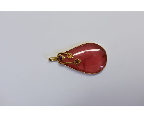 A yellow metal jade, amethyst, citrine and garnet pear shaped pendant, 4.1cm, 16.3g gross.