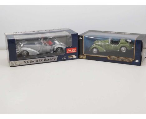 A pair of 1:18 scale diecast cars by SUNSTAR and RICKO comprising a Horch 855 Roadster and a Wanderer W25K Roadster - VG/E in
