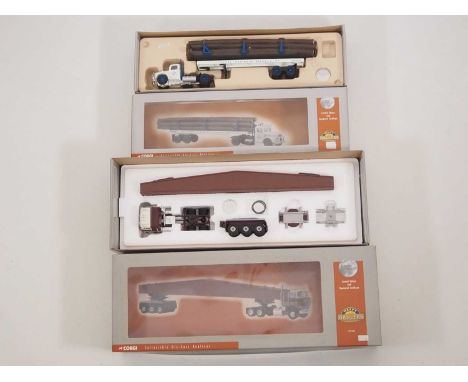 A pair of CORGI 1:50 Scale diecast American Outline trucks from the 'Heavy Hauler' series - VG in G/VG boxes (2)
