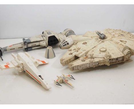 A fleet of unboxed vintage Star Wars vehicles to include a Millennium Falcon - F/G (4)