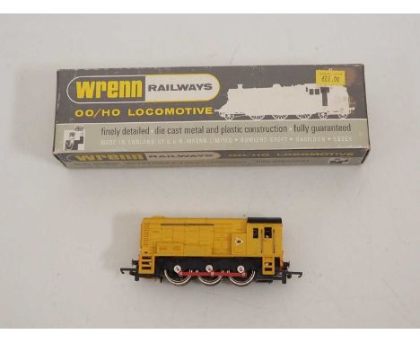 A WRENN W2243 OO gauge Class 08 diesel loco in Dunlop Yellow livery, missing Dunlop names from side of loco - VG in VG box