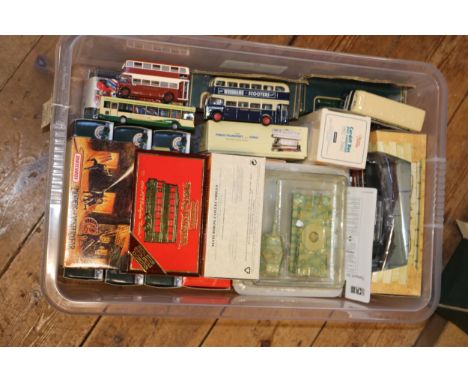 A small quantity of various makes. Includes 3x Solido Military US Army Airforce fuel tankers, Creative Master Alexander Denni
