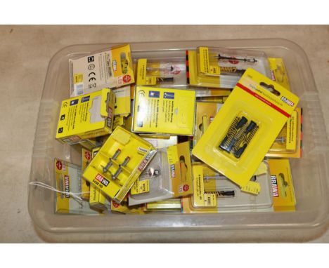 35 individually packed Brawa accessories for N gauge model railways. Including Light Loco Shed, Rectangular Headlight, variat