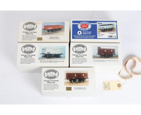 5 Parkside Models by PECO O gauge/7mm Freight Wagon Kits. Examples put together by by M. Jupp. Southern Railway 12 Ton 8 Plan