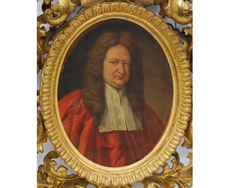 BRITISH SCHOOL (19TH CENTURY)
Portrait of a 17th century gentleman
Oil on panel, oval, in Florentine frame, 21cm x 17cm. Cond