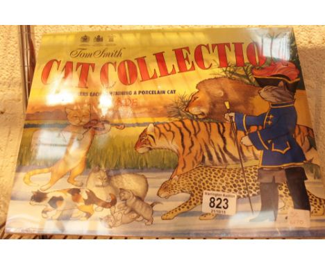 Tom Smith crackers cat collection by Wade boxed and sealed