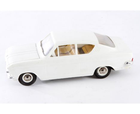 Gama Opel 464, Blech/Kunststoff, Friktion, LS und Alterungsspuren, L 21, Z 3