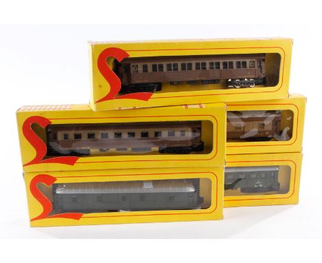 5 versch. Lima Wagen, Spur H0, Alterungsspuren, je im OK, Z 3
