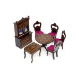Hochwertige BOULLE Salonmöbel, Sitzgruppe, Büfett & Nähtischchen, um 1890, 7-teilig, Tisch mit