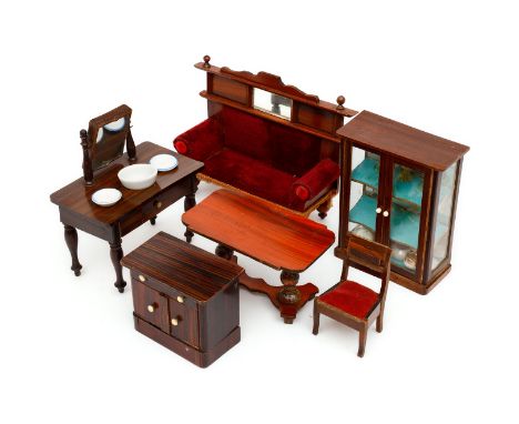 Konv. feine Biedermeiermöbel, 6-teilig, Sofa mit sehr schönem orginalem Samtbezug, Breite 18,5 cm, dazu Tisch und kleinerer S